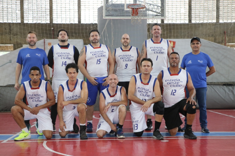 Galeria amistoso-de-basquete-master-e-juvenil-