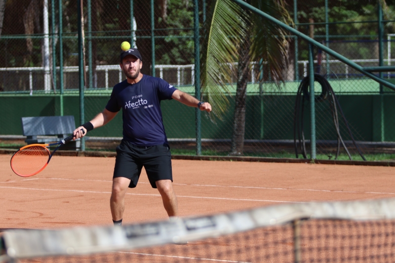 Galeria estrela-realiza-desafio-de-tenis-super-tie-e-super-8-na-sede-campestre