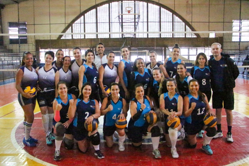 Galeria 2-torneio-de-volei-master-feminino
